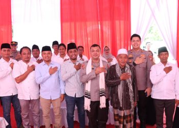 Kapolres Bangkalan Serap Aspirasi Warga Kamal, Program Police Goes To School Dipastikan Berlanjut